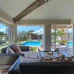 Zafirah Ferienhaus Pula