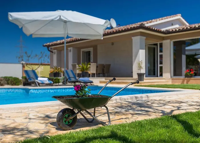 Zafirah Hébergement de vacances *