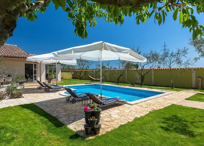 Zafirah Hébergement de vacances