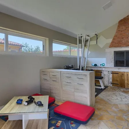 Ferienhaus Zafirah Pula